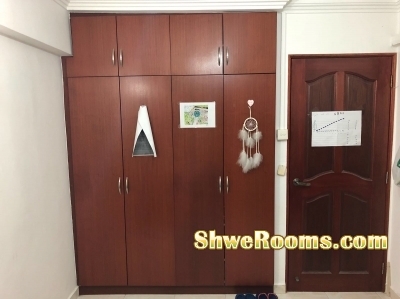 24HR AIRCON AND SPACIOUS COMMON ROOM IN SEMBAWANG