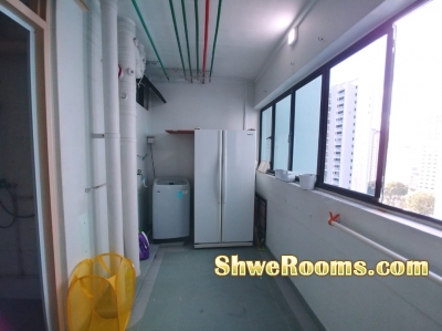 One Common Room Availabe for Long / Short Term in June