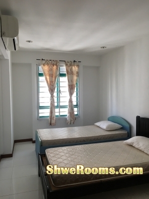 A nice Common Room for Rent, Just opposite to Sembawang MRT Station