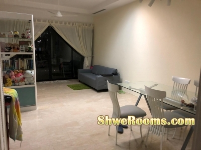 Female Room Mate,Master Bedroom @ Condo