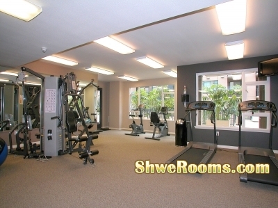 Looking for 1 Male to share in common room at Trellis Tower Condo , SGD470 exclusive of PUB