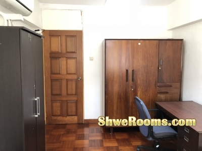 Common Room with AC for Couple or Males @ Near Bukit Batok MRT