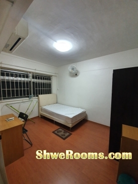 1 Whole Room(common room) for 1 Person (SGD 560) @ Jurong West