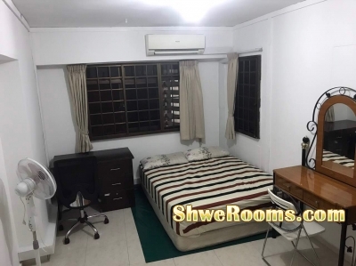 Master Bed Room short term/Long term rant near the Sembawang MRT