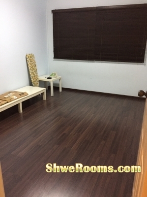 "Spacious Common Room with Aircon for rent near Marsiling MRT (Long Term)"