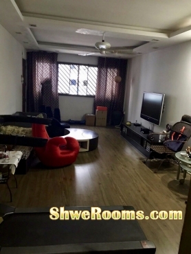 Common room for rent@ very near Khatib mrtðŸŒŸ (Short term/Long term)