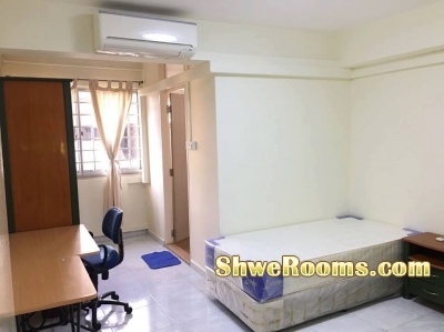 [$450] Nice & Clean Master Bedroom @ Choa Chu Kang