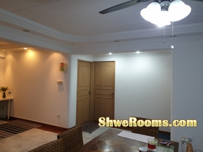 Room For Rent in Blk 727 Tampines St. 71