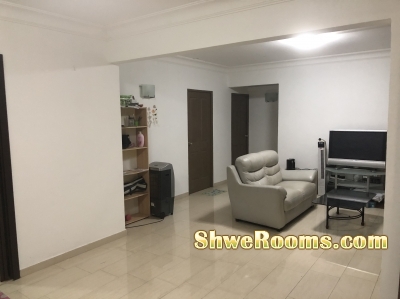 Single HDB room for rent at Simei near MRT and Changi Hospital