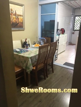 ***Looking for one Male to share Common Room @ very near Khatib mrt***