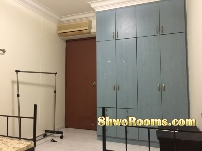 One Common room/7min walk to Boonlay & Pioneer mrt/ $700