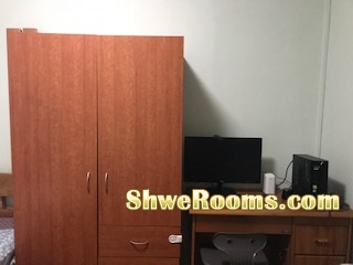 Big Common Room w/air-con for Rent @ Woodlands