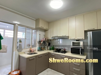 Whole common room to rent for one male at Sembawang