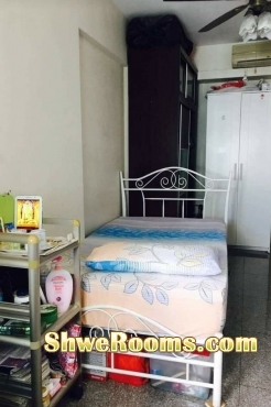 Looking for a male roommate (Bukit Gombak)