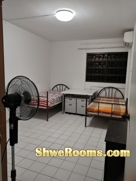 Tampines East-Available Male Roommate Air-con Common Room @$425 for 1 persons