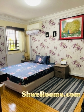 Master Bed Room @ Jurong East (Short term)