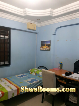 Single room for rent at Tampines
