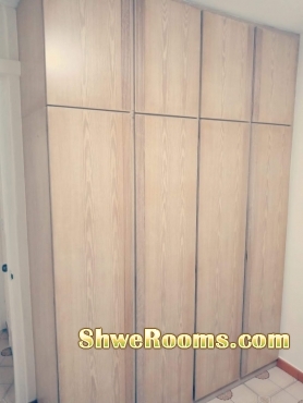 Common Room - (6min) Dakota/Mountbatten MRT - Male Only