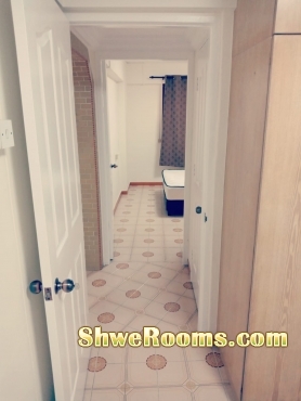 Common Room - (6min) Dakota/Mountbatten MRT - Couple Only