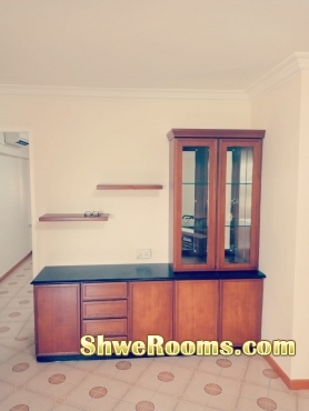 Common Room - (6min) Dakota/Mountbatten MRT - Couple Only