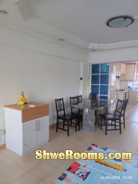 Big common room for single stay