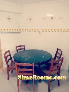 Common Room (looking for one male roomate) - (6min) Dakota/Mountbatten MRT - Male Only
