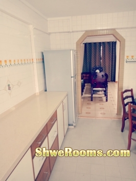 Common Room (looking for one male roomate) - (6min) Dakota/Mountbatten MRT - Male Only