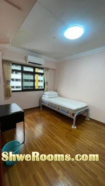 Two Single Room Available at Sembawang (Just 7min walk from Sembawang MRT)