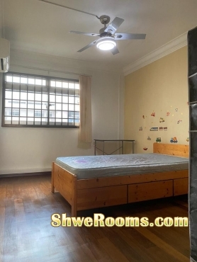 For 2 persons Aircon Common Rooms for Rent in Woodland