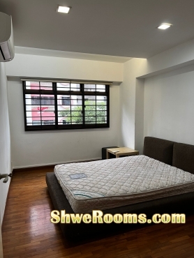 COMMON ROOM TO RENT AT SEMBAWANG MRT