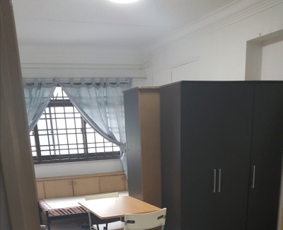 @Looking for Lady Master Bedroom Roommate with Aircon near Woodlands MRT and 888 Plaza@