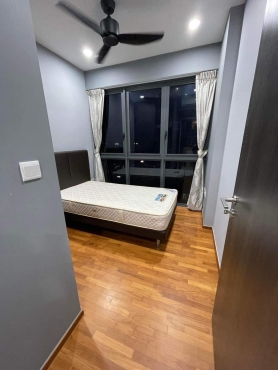 Condo Common Room For Rent