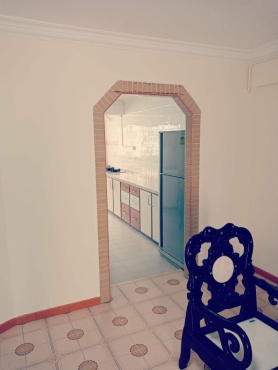 Common Room (6min) Dakota/Mountbatten MRT - (single or couple only) 