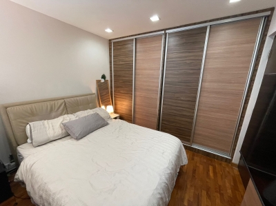 Master Bedroom á€„á€¾á€¬á€¸á€›á€”á€º  (á€™á€­á€”á€ºá€¸á€€á€œá€±á€¸á€žá€®á€¸á€žá€”á€·á€º) @ Khatib/Yishun 