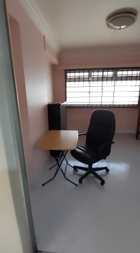Tampines East Mrt á€¡á€”á€®á€¸á€á€½á€„á€º Single room á€á€…á€ºá€á€”á€ºá€¸ á€„á€¾á€¬á€¸á€›á€”á€ºá€›á€¾á€­á€•á€«á€žá€Šá€ºá‹(Female only)