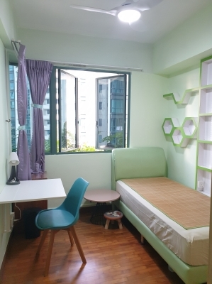 Common Room Available Opposite Keat Hong LRT