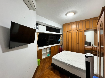 Common room for rent @East coast for short or long term