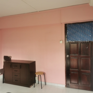 SHORT/LONG TERM HDB Room rent at Bedok