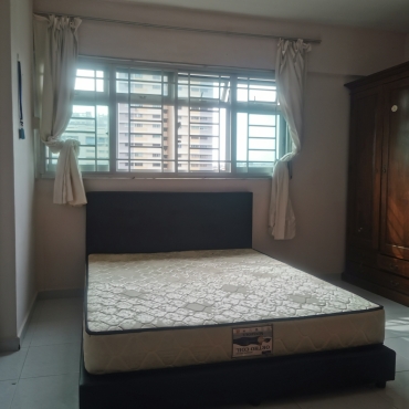 SHORT/LONG TERM HDB Room rent at Bedok 