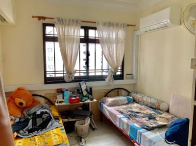 Common Room with AirCon - near Queenstown MRT- $750/person - Immediate Available