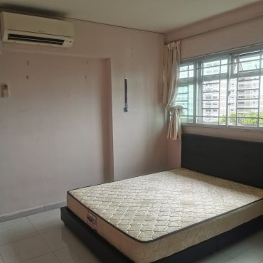 SHORT/LONG TERM HDB Room rent at Bedok