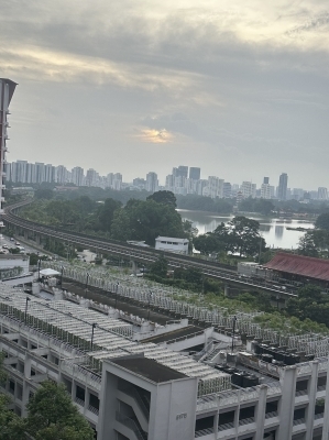 Master bed room to rent at near Lakeside MRT