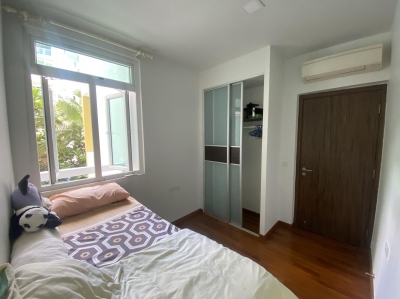 Common room for rent in condo