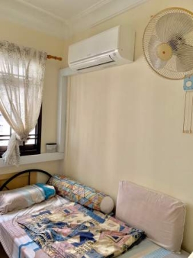 Common Room with AirCon - $50/day - near Queenstown MRT