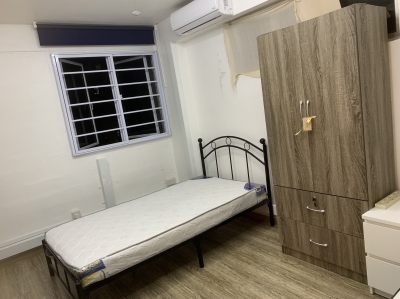 Nice room available for one lady roommate at Commonwealth 