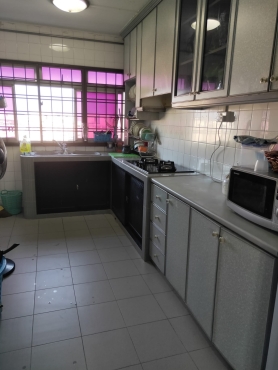Blk 784, Master bed room or common room  With Air Con FOR RENT 4 MINS TO YEW TEE MRT