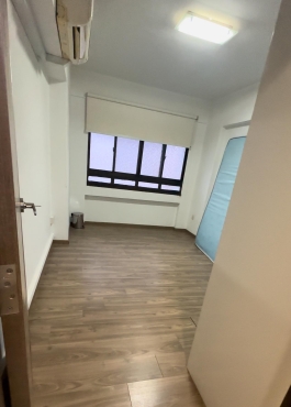 Looking for one male roommate (common room ) @ Boonlay Mrt