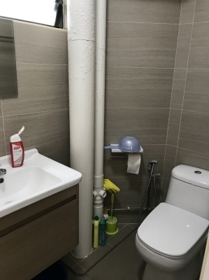 One common room to rent for one person