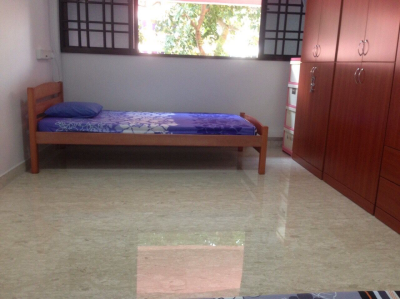 common room for rent
