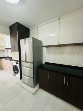 Big Common Room Near Bedok MRT